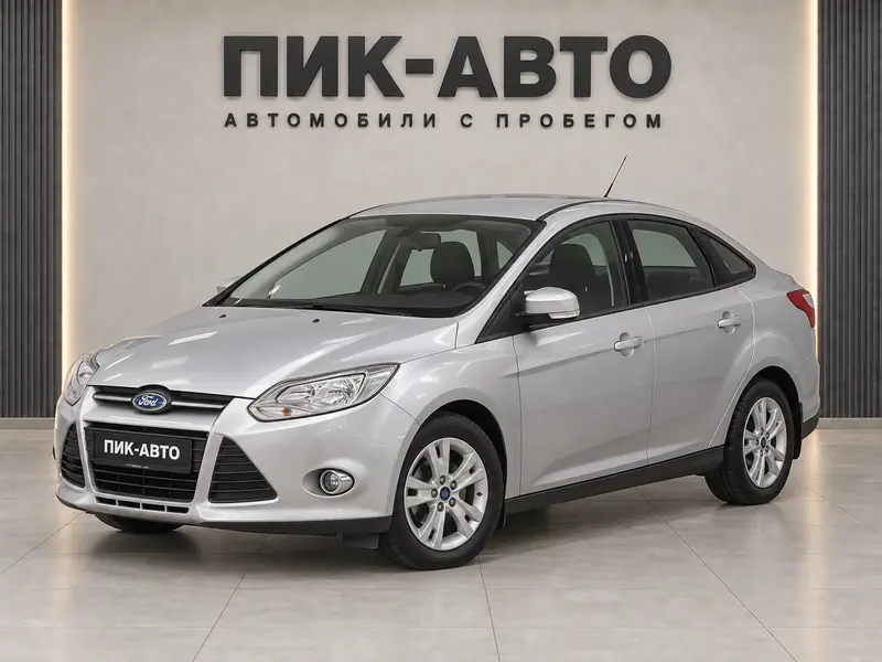 Ford Focus 2012 — с пробегом, седан, серебристый, вид спереди