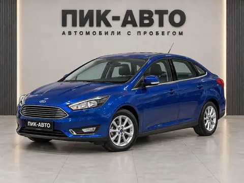 Ford Focus 2017, вид спереди