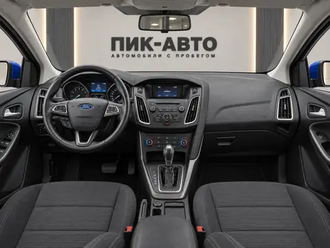 Ford Focus 2017, панель приборов