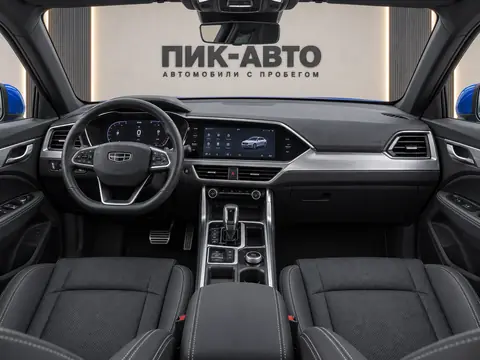 Geely Tugella 2022, панель приборов