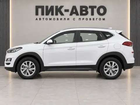 Hyundai Tucson 2019, вид сбоку