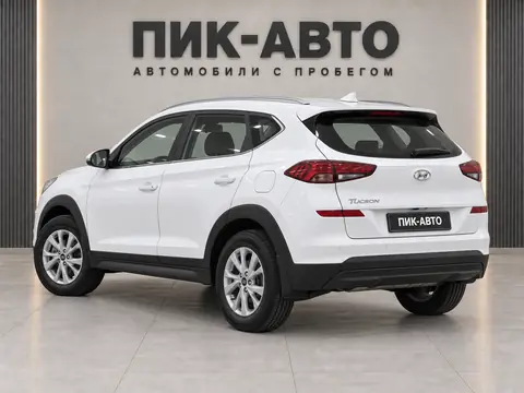Hyundai Tucson 2019, вид сзади
