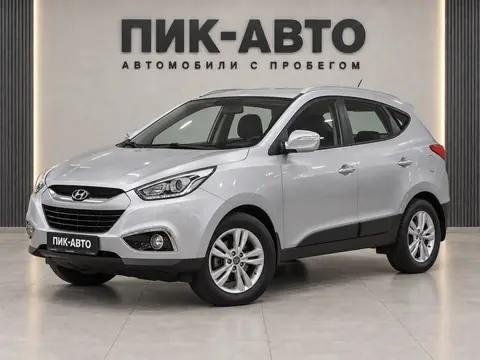 Hyundai ix35 2014, вид спереди