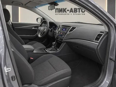 Hyundai i40 2015, салон