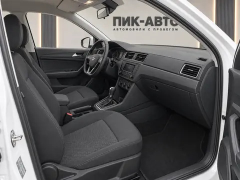 Jetta VA3 2023, салон