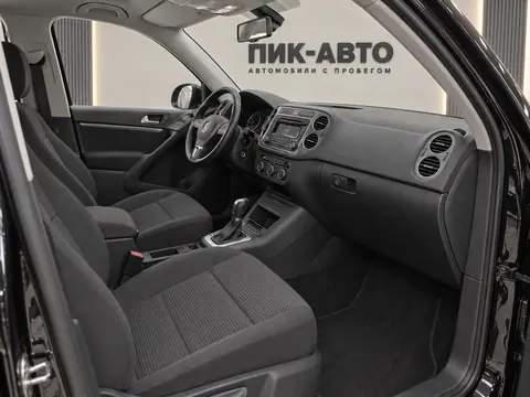 Volkswagen Tiguan 2013, салон
