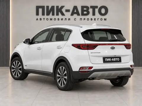 Kia Sportage 2018, вид сзади