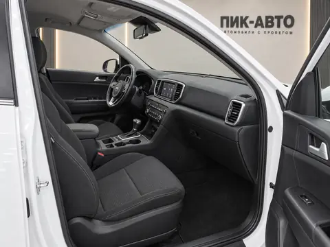 Kia Sportage 2018, салон