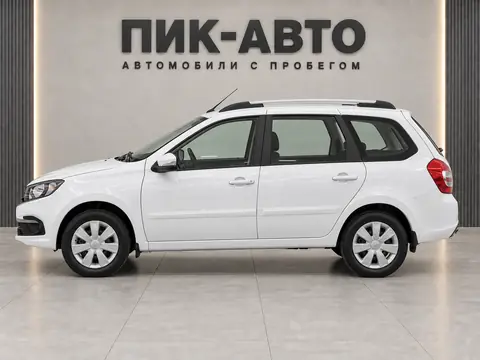 Lada Granta 2026, вид сбоку
