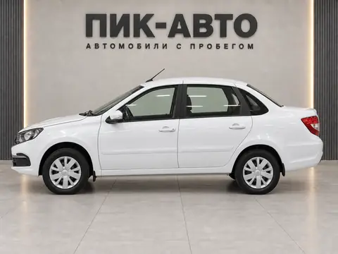 Lada Granta 2024, вид сбоку