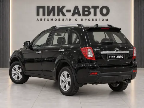 Lifan X60 2016, вид сзади