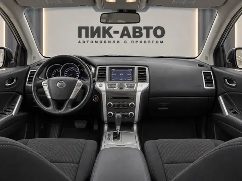 Nissan Murano 2013, панель приборов