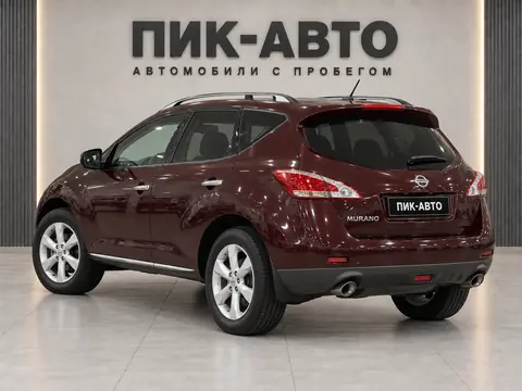 Nissan Murano 2011, вид сзади