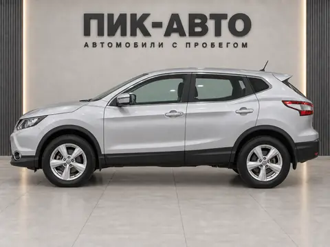 Nissan Qashqai 2017, вид сбоку