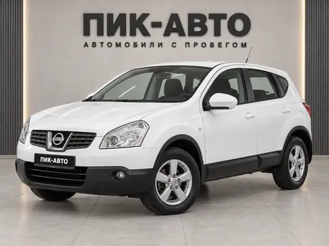 Nissan Qashqai 2009, вид спереди