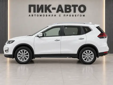 Nissan X-Trail 2020, вид сбоку