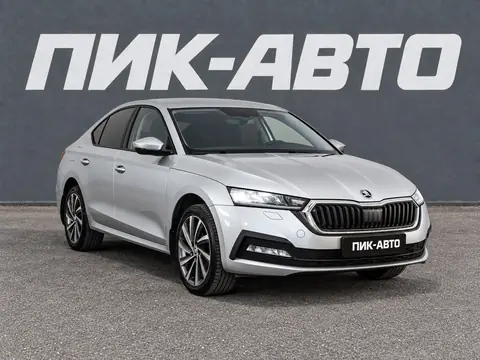 Skoda Octavia 2023, фото 2