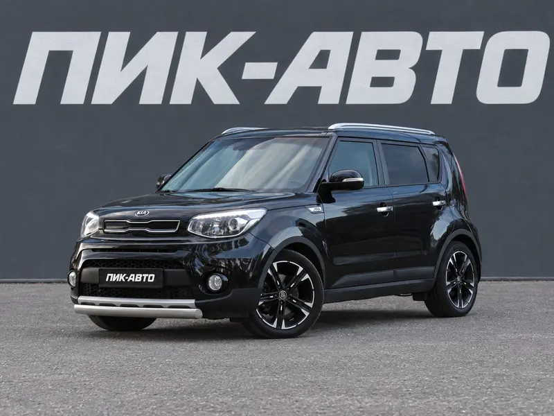 Kia Soul 2018 — с пробегом, хэтчбек, черный, фото 1