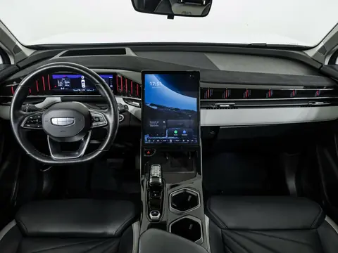 Geely Atlas 2023, фото 5