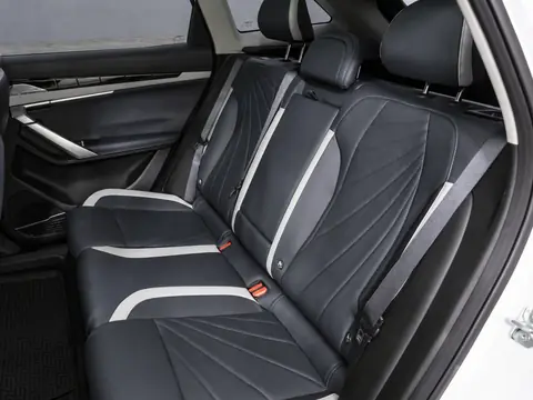 Geely Atlas 2023, фото 7