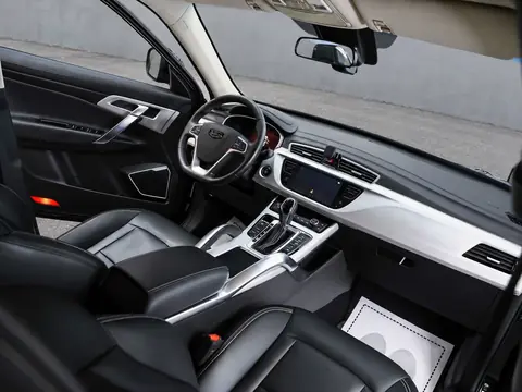 Geely Atlas 2021, фото 5