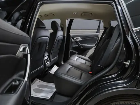 Geely Atlas 2021, фото 6