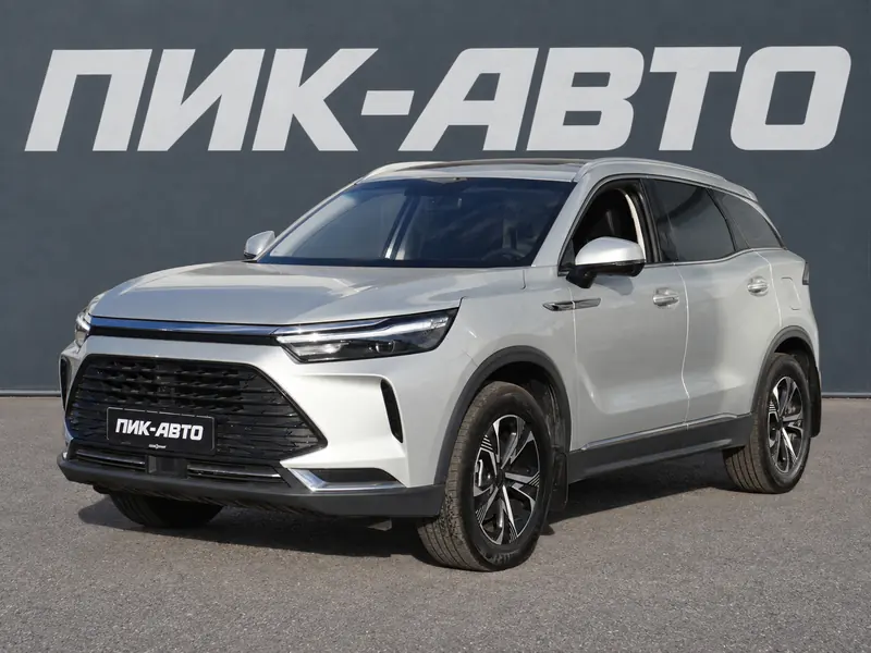 BAIC X7 2024 — с пробегом, внедорожник, серебряный, фото 1