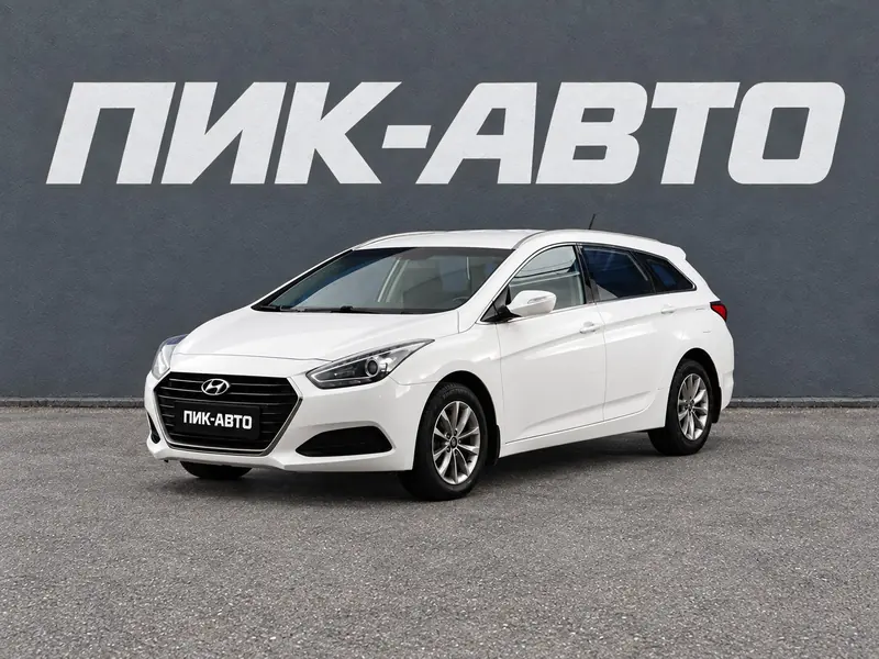 Hyundai i40 2016 — с пробегом, универсал, белый, фото 1