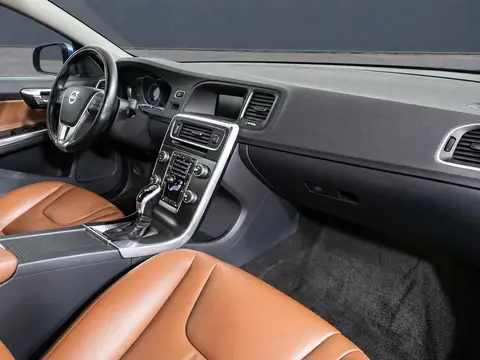 Volvo S60 2016, фото 5