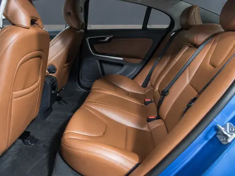 Volvo S60 2016, фото 8