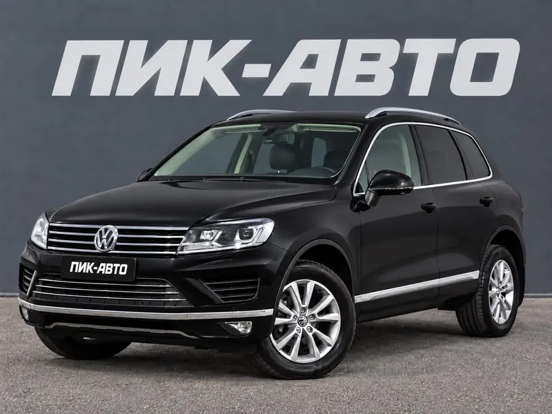 Volkswagen Touareg 2015 — с пробегом, внедорожник, черный, фото 1