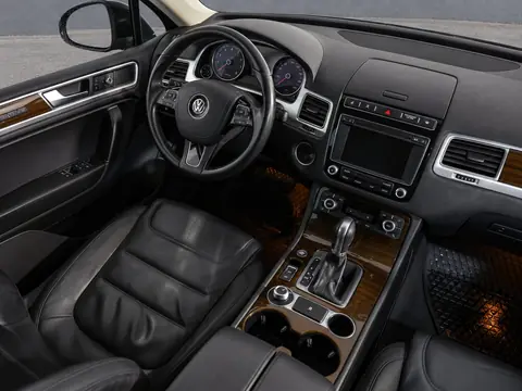 Volkswagen Touareg 2015, фото 5