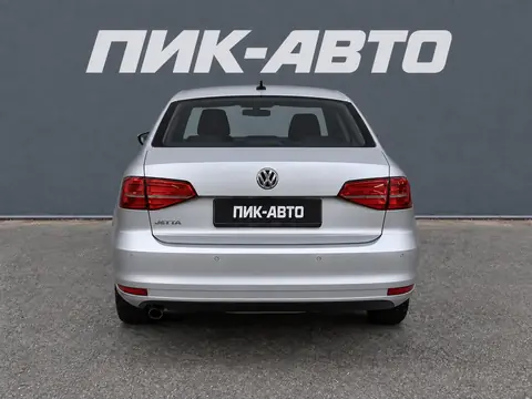 Volkswagen Jetta 2018, фото 3