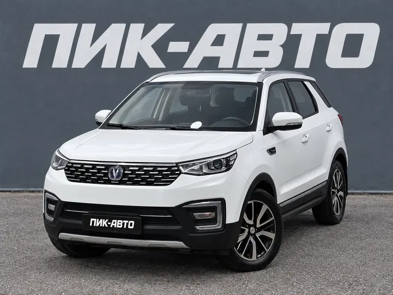 Changan CS55 2023 — с пробегом, внедорожник, белый, фото 1