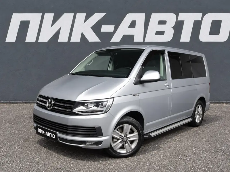 Volkswagen Multivan 2018 — с пробегом, минивэн, серебряный, фото 1