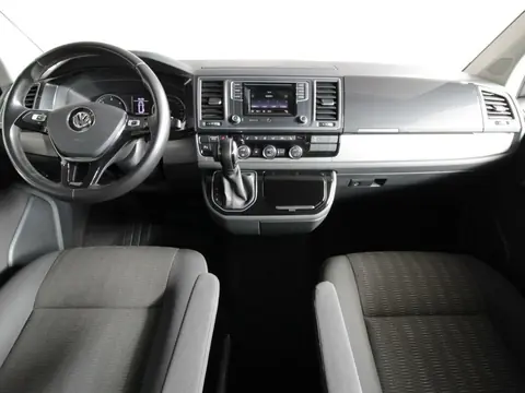 Volkswagen Multivan 2018, фото 6