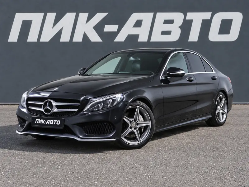 Mercedes-Benz C-Класс 2018 — с пробегом, седан, черный, фото 1