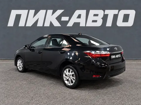 Toyota Corolla 2018, фото 4