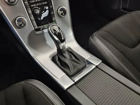 Volvo XC60 2016, фото 8