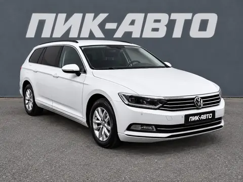 Volkswagen Passat 2018, фото 2