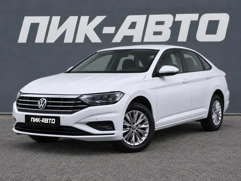 Volkswagen Jetta 2020 — с пробегом, седан, белый, фото 1