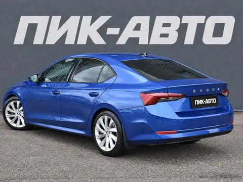 Skoda Octavia 2024, фото 3