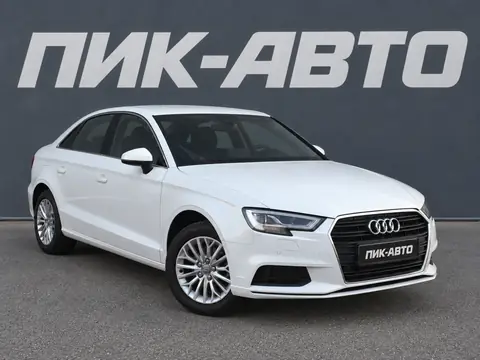 Audi A3 2018, фото 2