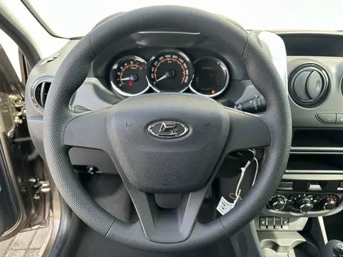 LADA Largus 2025, фото 7