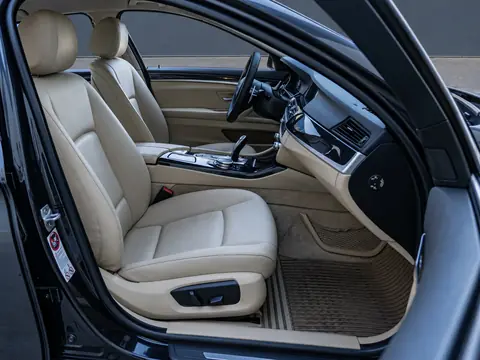 BMW 5 серии 2016, фото 7