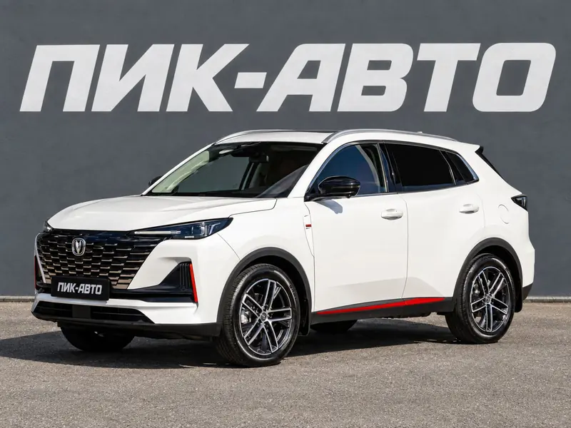 Changan CS55 Plus 2023 — с пробегом, внедорожник, белый, фото 1