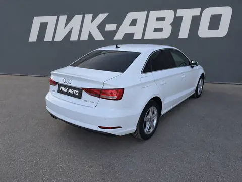 Audi A3 2018, фото 3