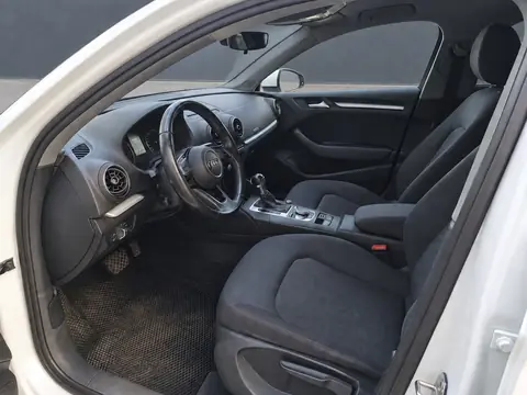 Audi A3 2018, фото 4