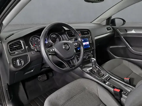 Volkswagen Golf 2019, фото 7