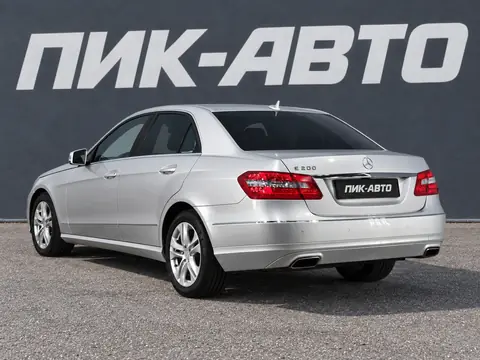 Mercedes-Benz E-Класс 2013, фото 4